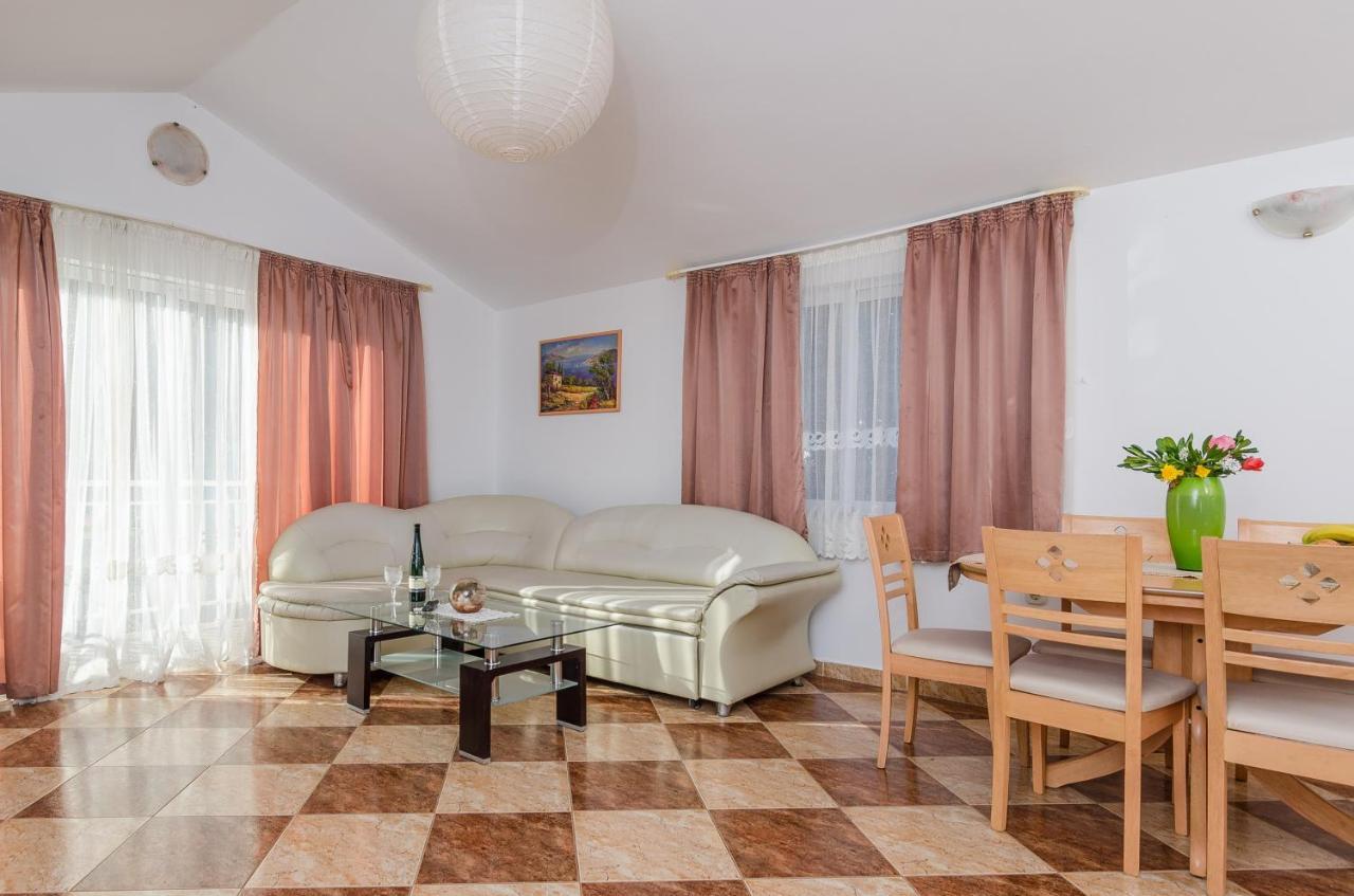 Apartments With A Parking Space Zuljana, Peljesac - 4574 Екстер'єр фото